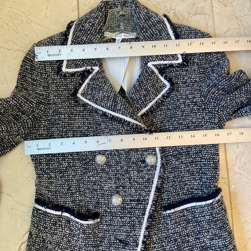 Veronica Beard Tweed Jacket, Black and White, Classic Raw Edges, Sz 2 - Picture 12 of 13